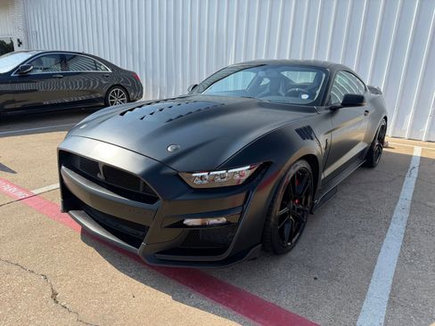 Used 2022 Ford Mustang Shelby GT500 w/ Carbon Fibre Track Pack RWD image 23