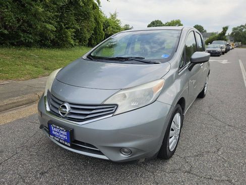 Used 2015 Nissan Versa Note SV FWD image 3