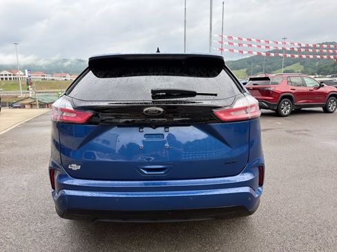 Used 2024 Ford Edge SE w/ Black Appearance Package AWD/4WD image 5
