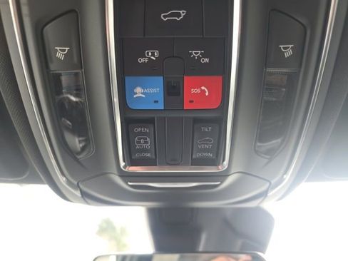 New 2026 Jeep Grand Cherokee Altitude image 26