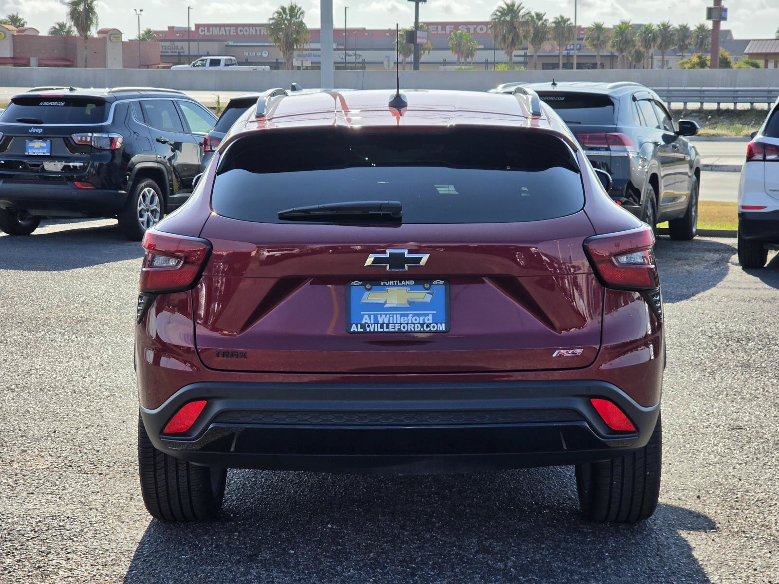 Used 2025 Chevrolet Trax RS w/ Driver Confidence Package FWD image 5