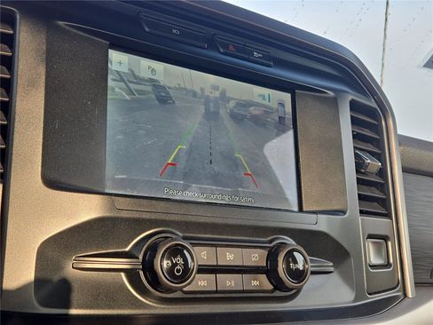Used 2023 Ford F150 XLT image 7