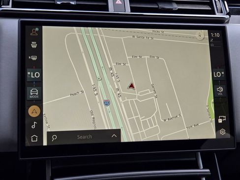 Used 2024 Land Rover Range Rover Velar Dynamic SE image 23