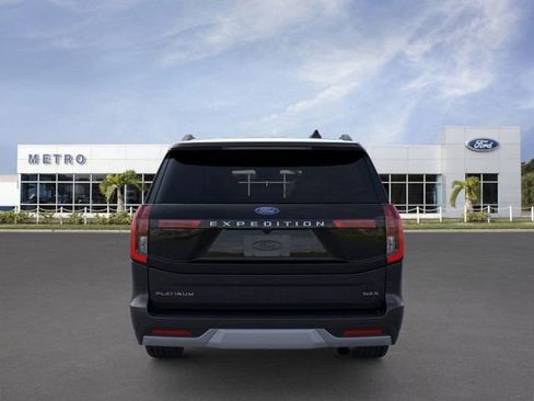 New 2026 Ford Expedition Max Platinum w/ Driver's Package image 5