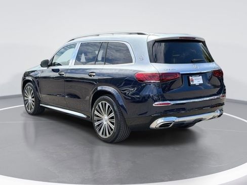 Used 2022 Mercedes-Benz Maybach GLS 600 4MATIC image 4