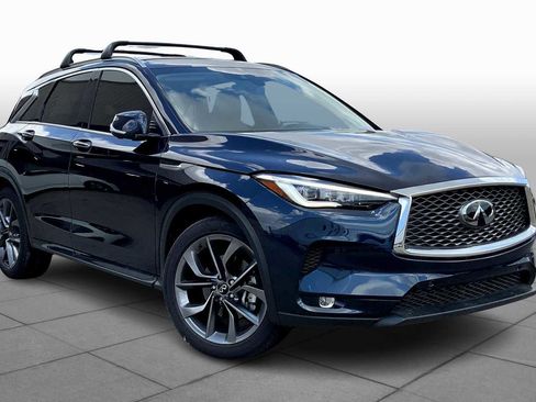 Used 2024 INFINITI QX50 Sensory image 2