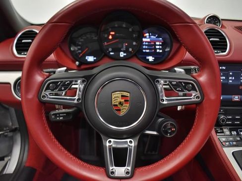 Used 2022 Porsche 718 Boxster GTS image 11