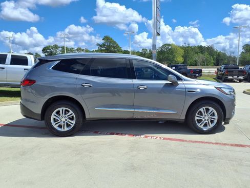Used 2019 Buick Enclave Premium FWD image 5