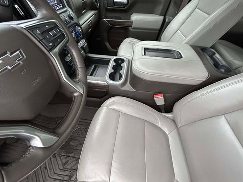 Used 2020 Chevrolet Silverado 1500 RST image 9