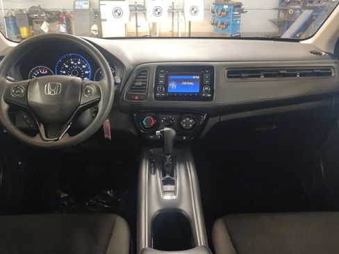 Certified 2019 Honda HR-V LX image 19