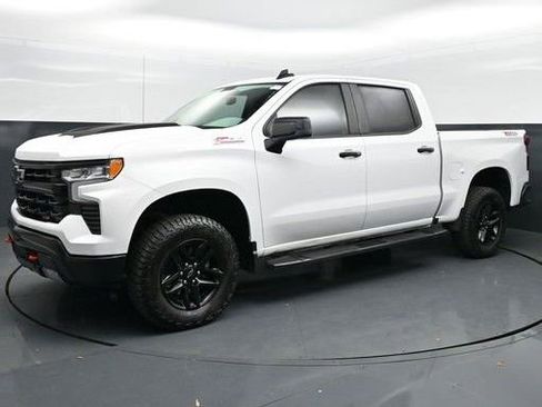 Used 2023 Chevrolet Silverado 1500 LT Trail Boss w/ Protection Package image 1