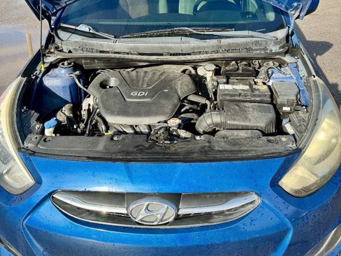 Used 2015 Hyundai Accent GLS FWD image 9
