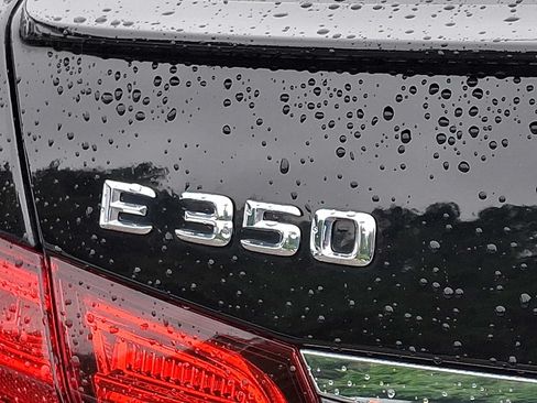 Used 2014 Mercedes-Benz E 350 4MATIC Sedan image 33