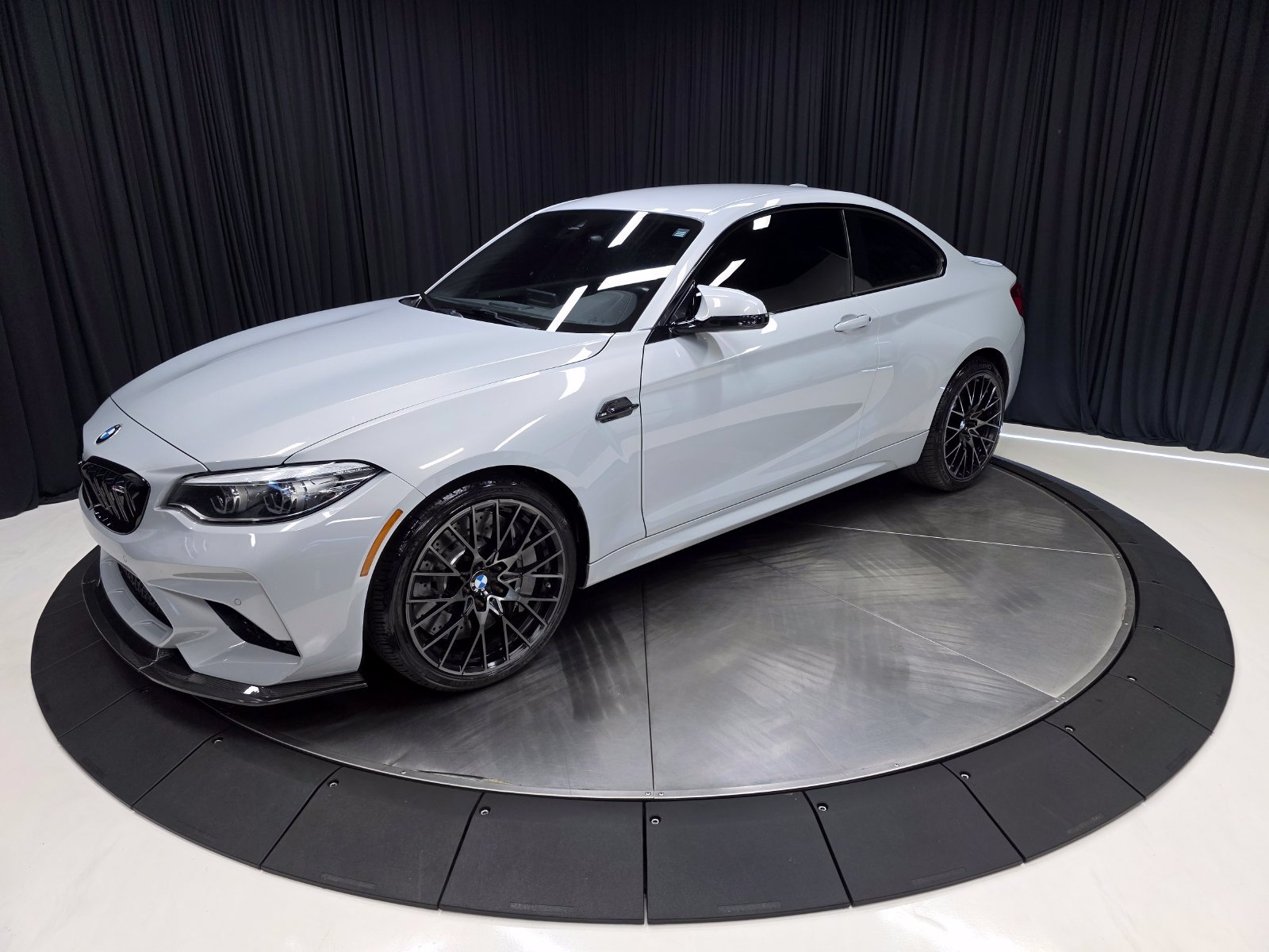 Used 2020 BMW M2 Competition w/ Executive Package RWD image 9
