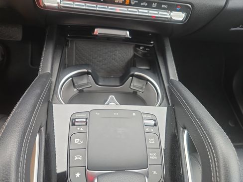 Used 2023 Mercedes-Benz GLE 350 4MATIC image 28