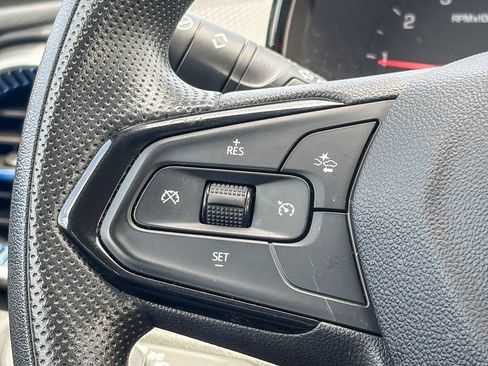 Used 2024 Chevrolet Trax LS w/ LS Convenience Package FWD image 19