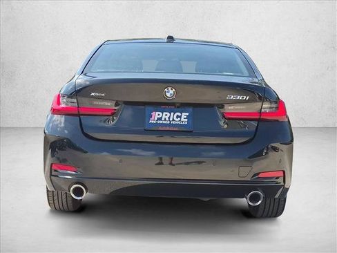 Used 2023 BMW 330i xDrive Sedan w/ Premium Package AWD/4WD image 6