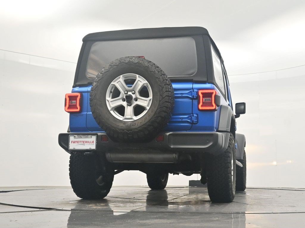 Used 2021 Jeep Wrangler Unlimited Sport AWD/4WD image 30