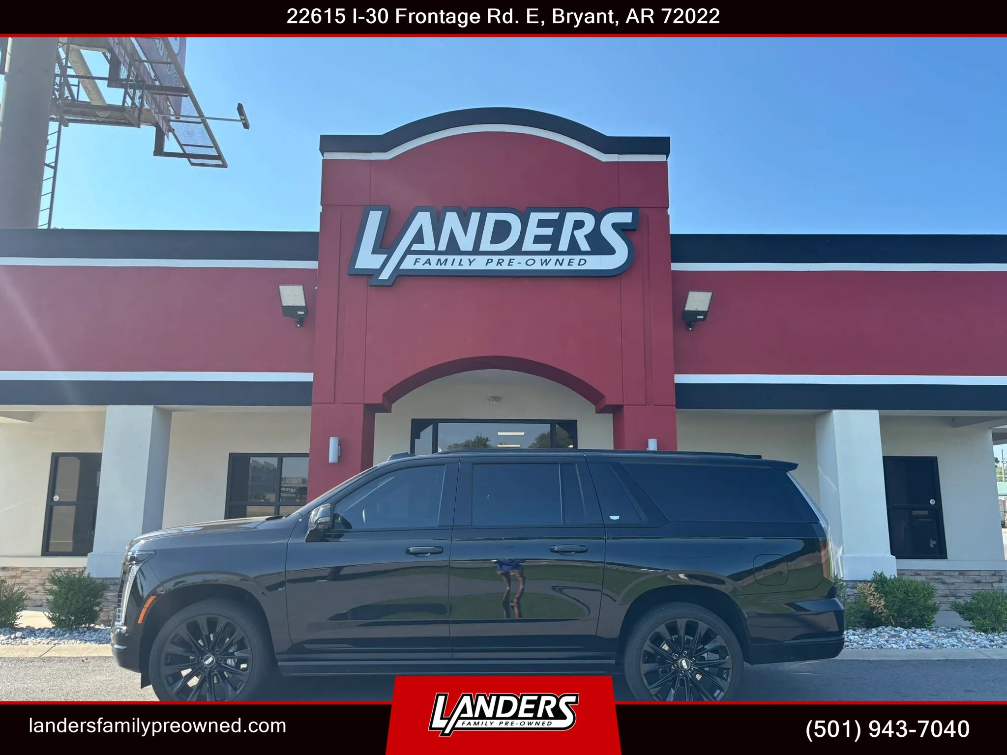 Used 2025 Cadillac Escalade ESV Sport AWD/4WD image 1
