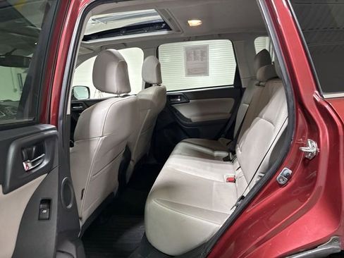 Used 2016 Subaru Forester 2.5i Touring w/ Popular Package #2 AWD/4WD image 23