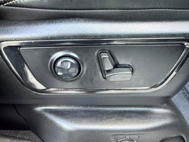 Used 2022 RAM 1500 Limited AWD/4WD image 15