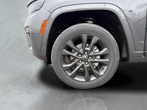 New 2026 Jeep Grand Cherokee Limited image 27