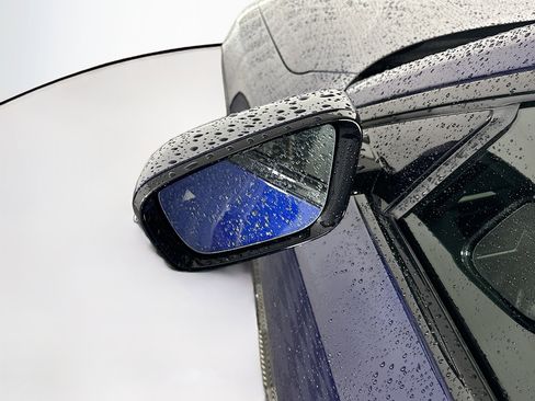 Used 2023 BMW i4 eDrive35 w/ Premium Package RWD image 16