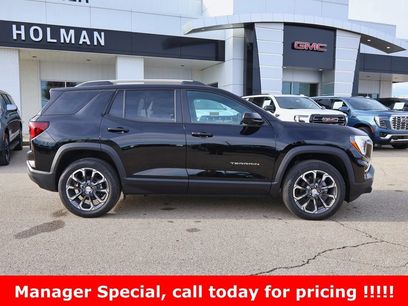 New 2026 GMC Terrain Elevation w/ Elevation Premium Package