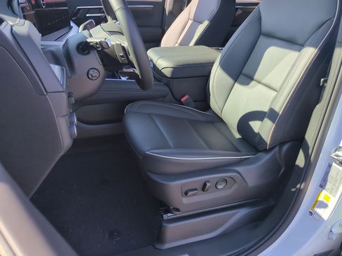 New 2026 Chevrolet Tahoe Premier image 19