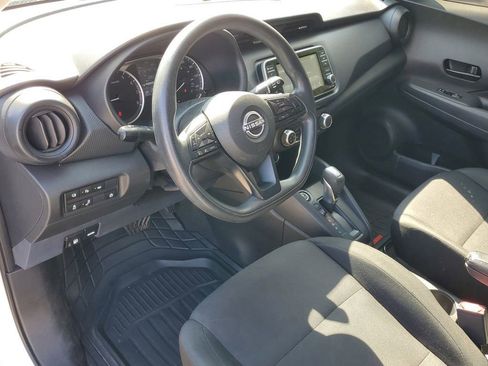 Used 2023 Nissan Kicks S FWD image 14
