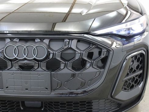 New 2026 Audi SQ5 Premium Plus image 8