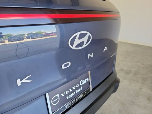 Used 2025 Hyundai Kona SEL AWD/4WD image 9
