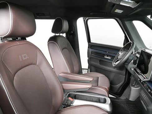 New 2025 Volkswagen ID. Buzz Pro S image 23
