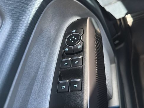 Certified 2025 Ford Maverick XLT FWD image 18