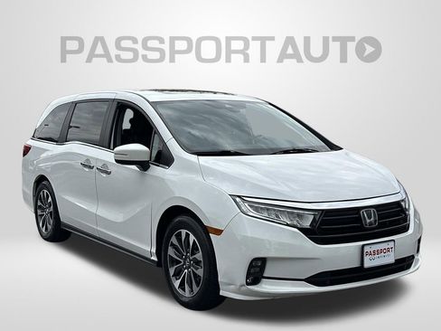 Used 2023 Honda Odyssey EX-L image 6