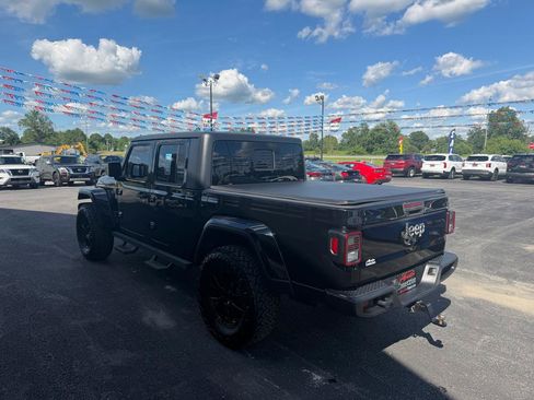 Used 2021 Jeep Gladiator Sport w/ Quick Order Package 24Q 80Th AWD/4WD image 7