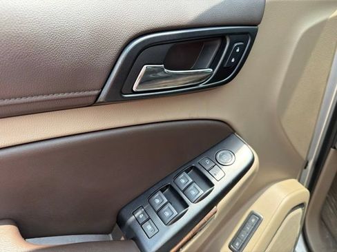 Used 2020 Chevrolet Tahoe LT RWD image 22