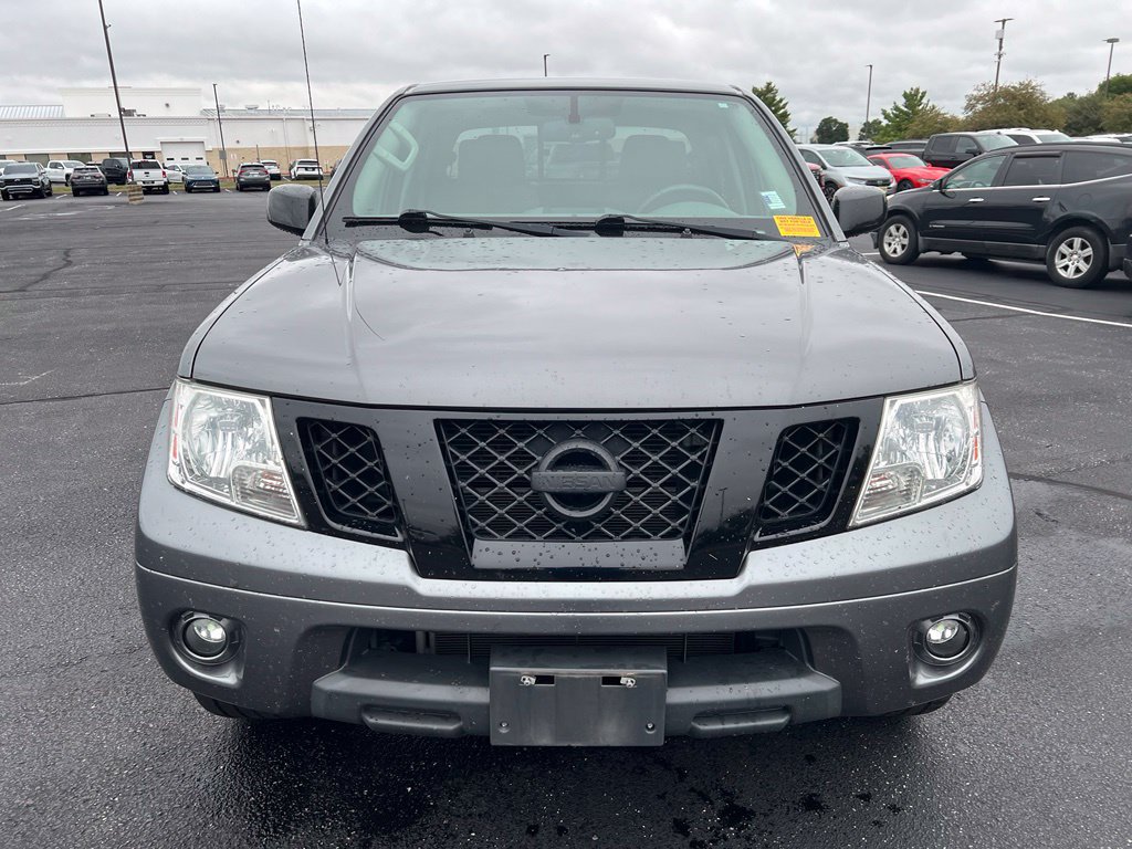 Used 2020 Nissan Frontier SV w/ Midnight Edition Floor Mats RWD image 6