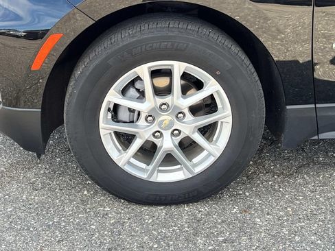 Used 2024 Chevrolet Equinox LT w/ LPO, Floor Liner Package FWD image 8