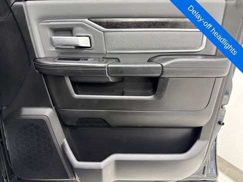 Used 2019 RAM 2500 Big Horn image 8