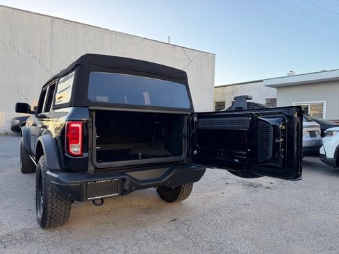 Used 2022 Ford Bronco Black Diamond AWD/4WD image 15