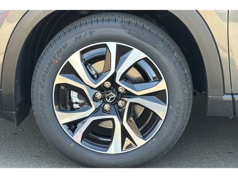 New 2026 MAZDA CX-5 Preferred image 25