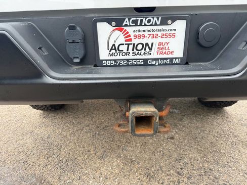 Used 2022 Chevrolet Silverado 2500 W/T w/ WT Fleet Convenience Package image 21