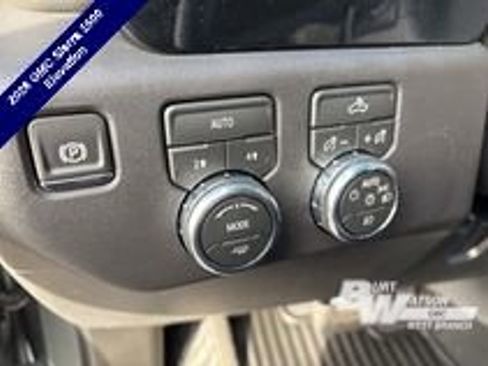 New 2026 GMC Sierra 1500 Elevation image 16