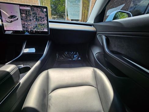 Used 2019 Tesla Model 3 image 51