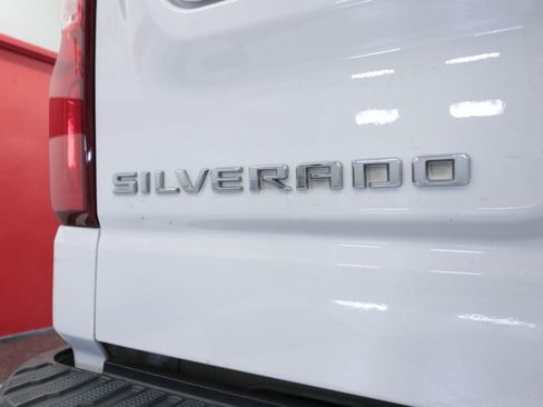Used 2023 Chevrolet Silverado 1500 LTZ w/ LTZ Convenience Package II AWD/4WD image 29