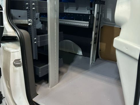 Used 2023 Ford Transit Connect XL FWD image 4