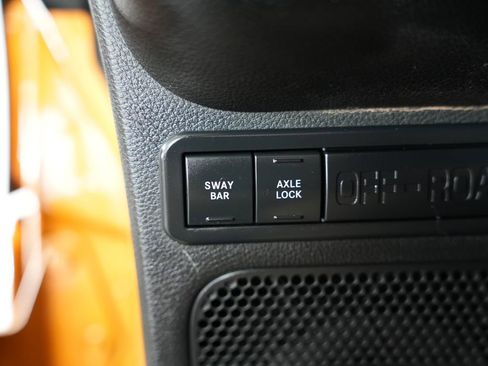 Used 2014 Jeep Wrangler Rubicon w/ Power Convenience Group image 35