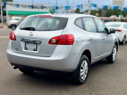 Used 2015 Nissan Rogue S AWD/4WD image 2