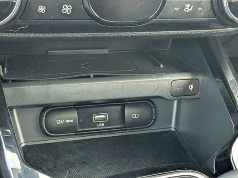 Certified 2020 Kia Soul EX w/ Option Group 015 image 27